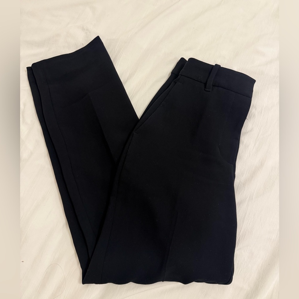 Aritzia Effortless Pants Black 0